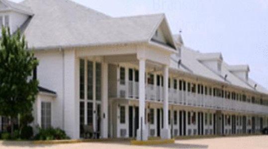 Econo Lodge Branson Theater District Exterior photo